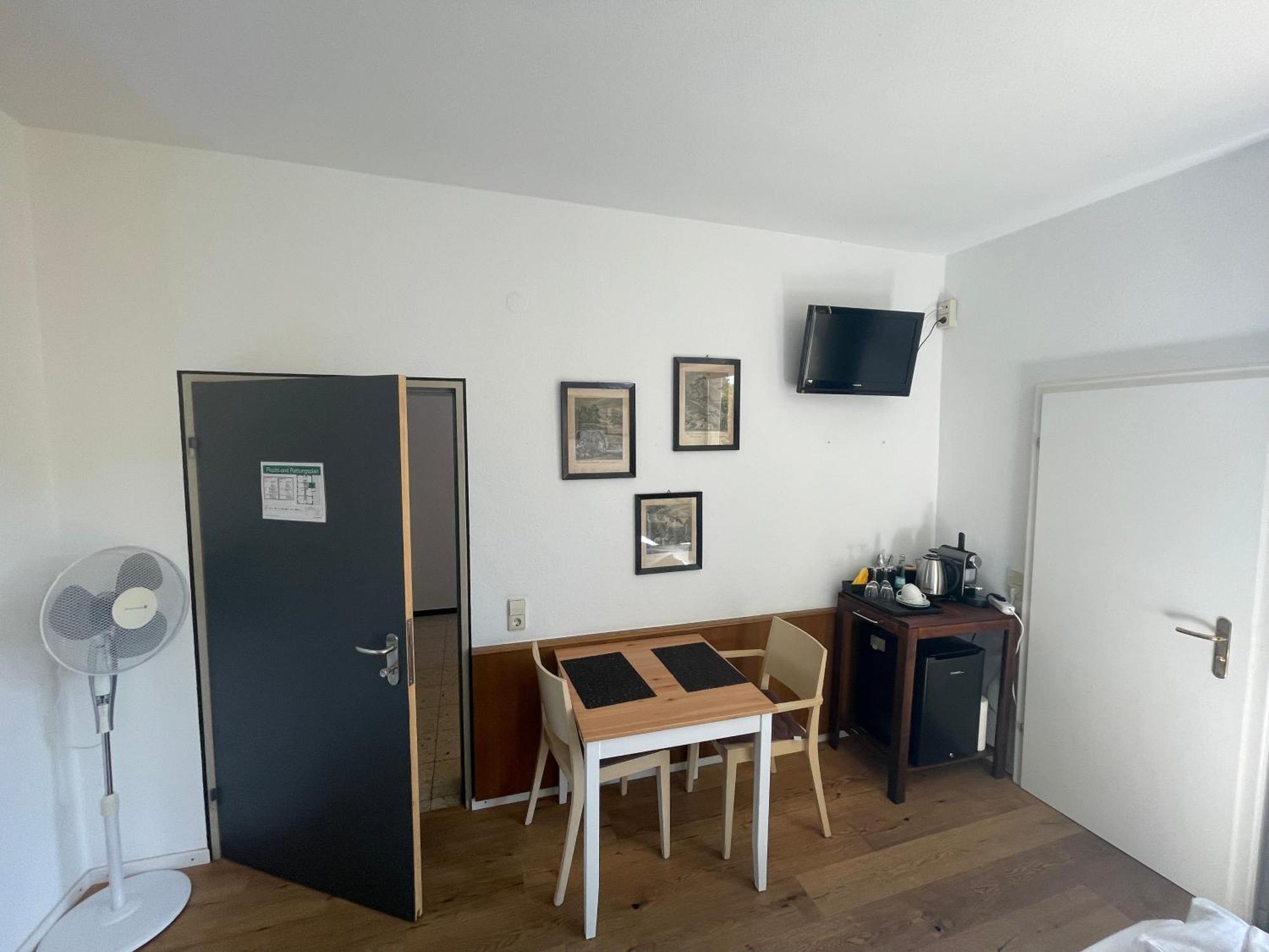 Zum Rayers Cafe-Restaurant & Boutique-Hotel Niederrotweil Room photo